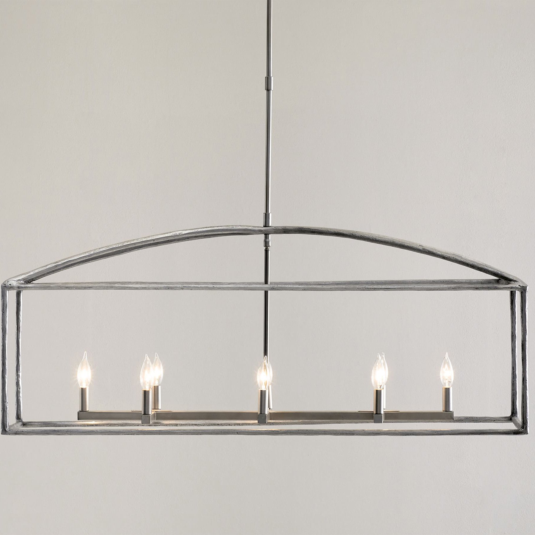 ForgeCurve Dining Chandelier - Modern Hand-Forged Chandelier with Organic Curves Suitable for Dining Room And Living Room