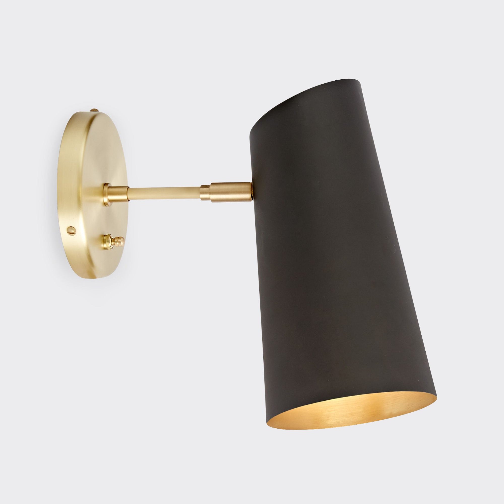 Metal Medium Streamline Glow Sconce - Articulating Brass Wall Lights for Living Room