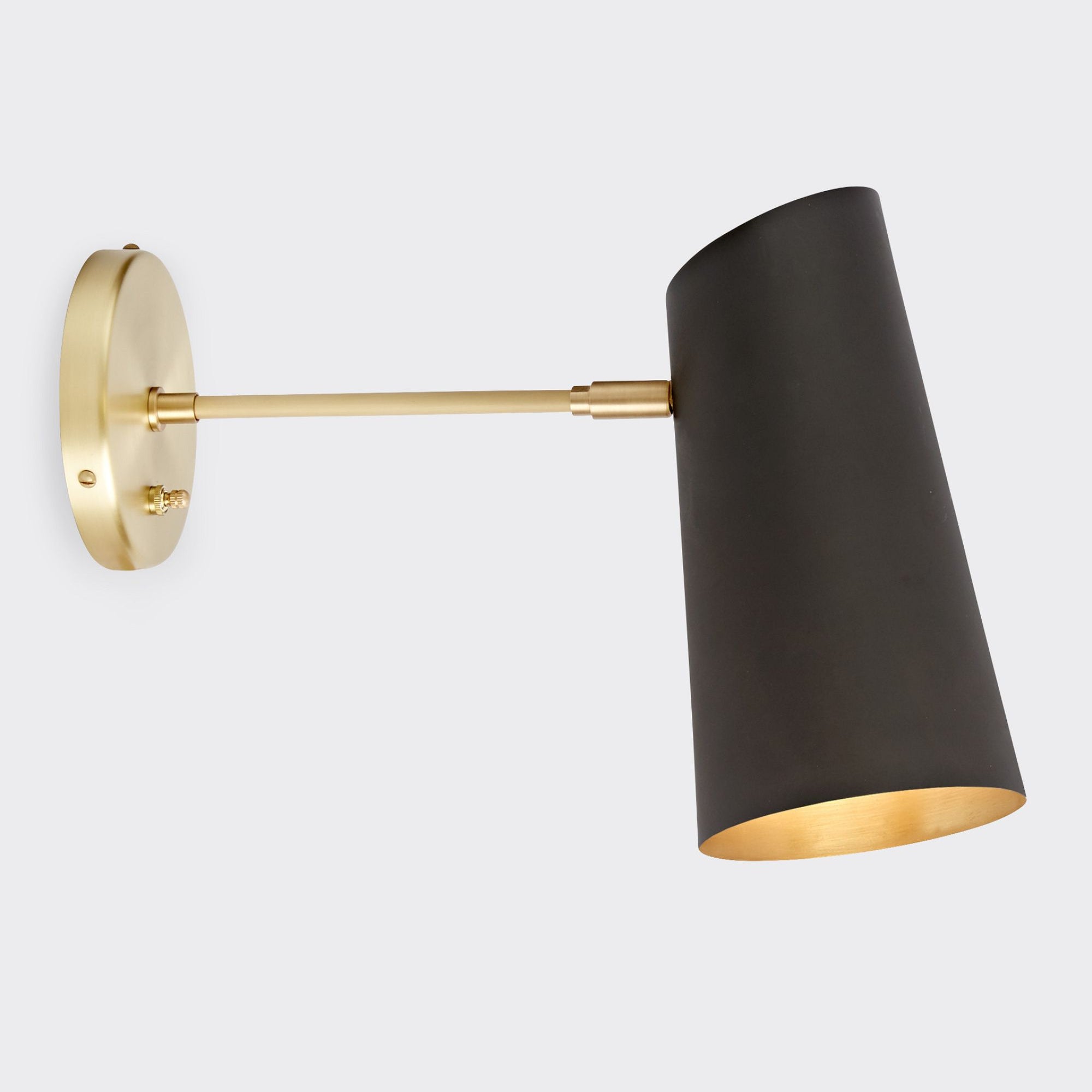 Metal Medium Streamline Glow Sconce - Articulating Brass Wall Lights for Living Room