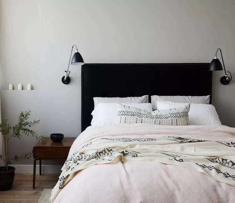 8 Black and White Bedroom Ideas That Are Clean, Classic, and Chic