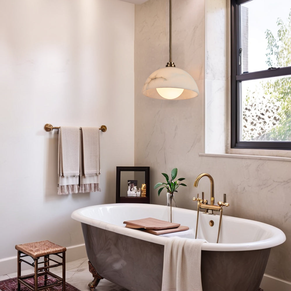 9 Ridiculously Pretty Bathrooms That Nailed Art Deco Style