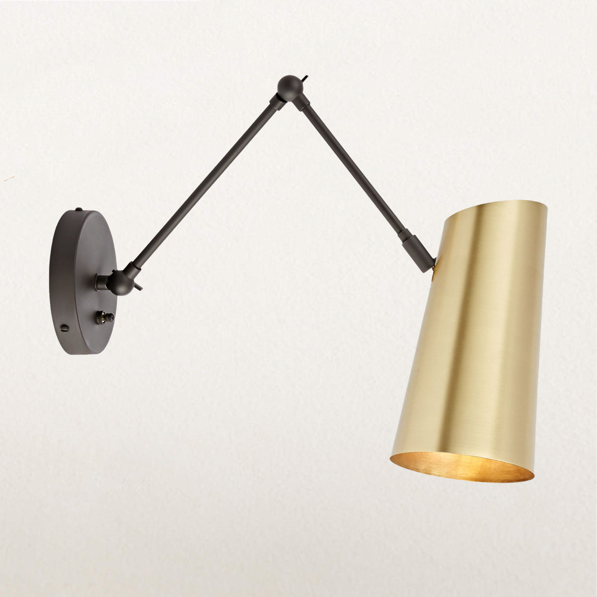 Elegant Articulating Mid-Century Modern Metal Sconce - Stylish and Functional Wall Lights for Living Room