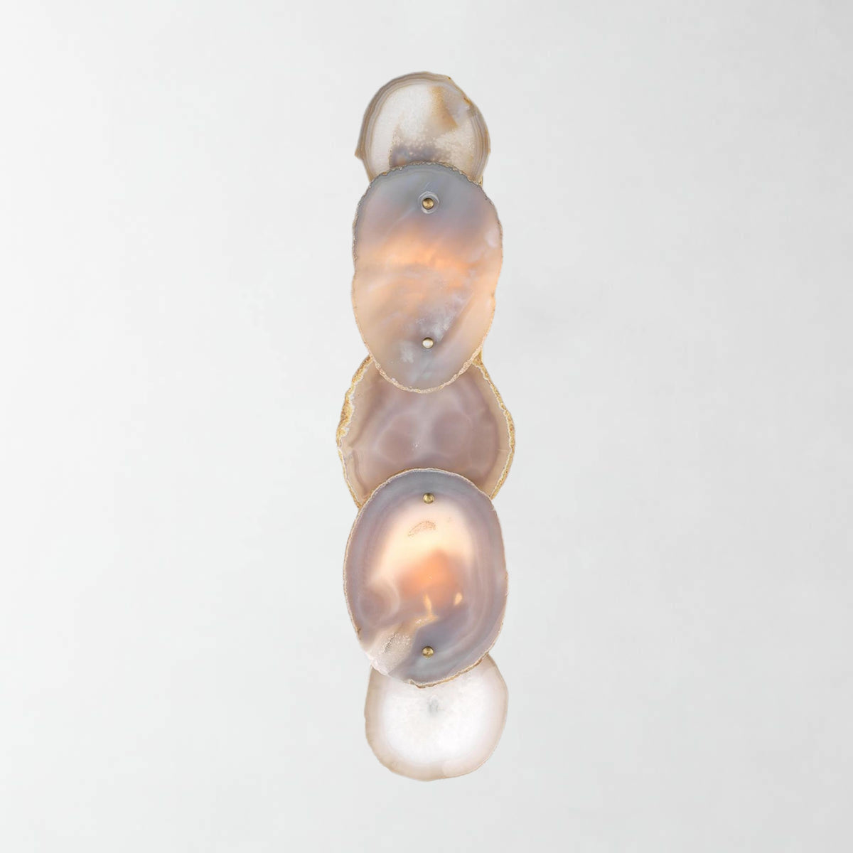 Agate Glow Artistry Sconce: Natural Agate Stone with Organic Glow and Brass Accents for Living Room, Bedroom, or Kitchen Wall Lighting