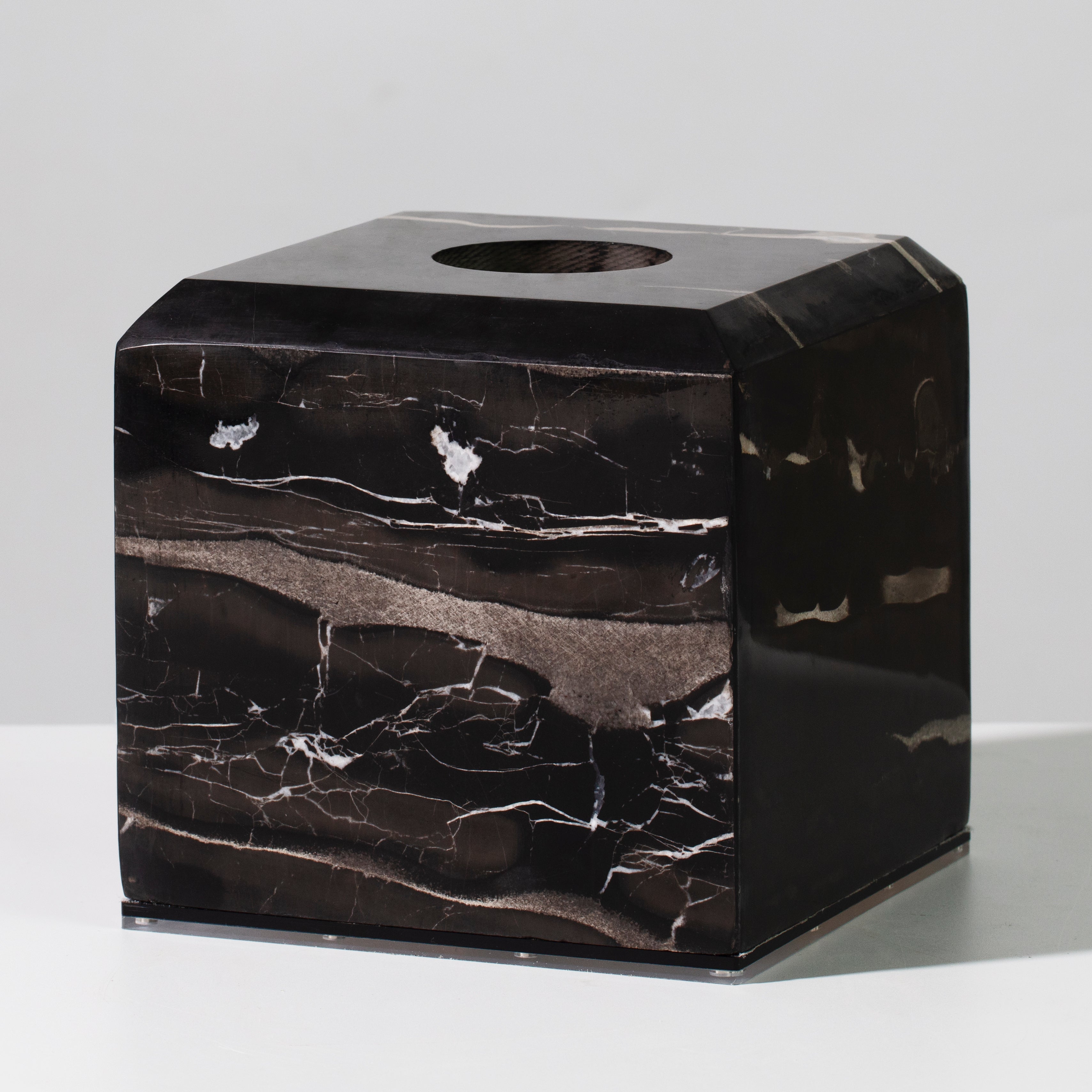 Silver Dragon Marble Luxe Tissue Box - Elegant Black and White Design with Soft Sheen - Perfectly Designed for Stylish Tissue Organization